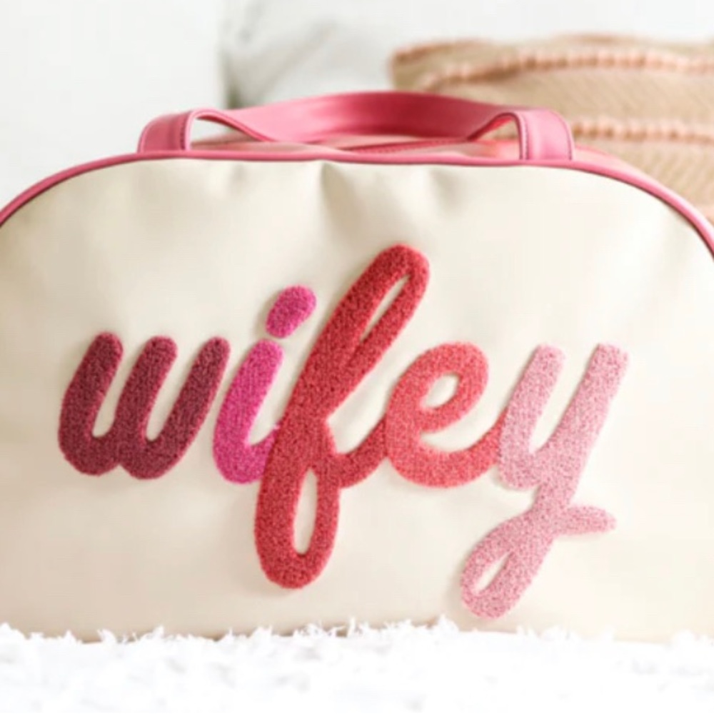 Wifey duffel bag